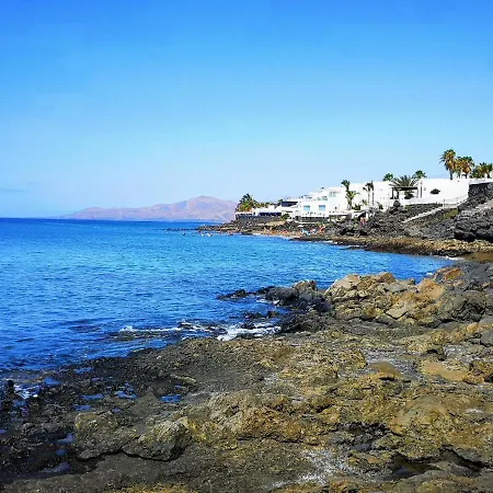 Puerto Del Carmen Sleeps 4 With Air Con * Puerto del Carmen (Lanzarote)